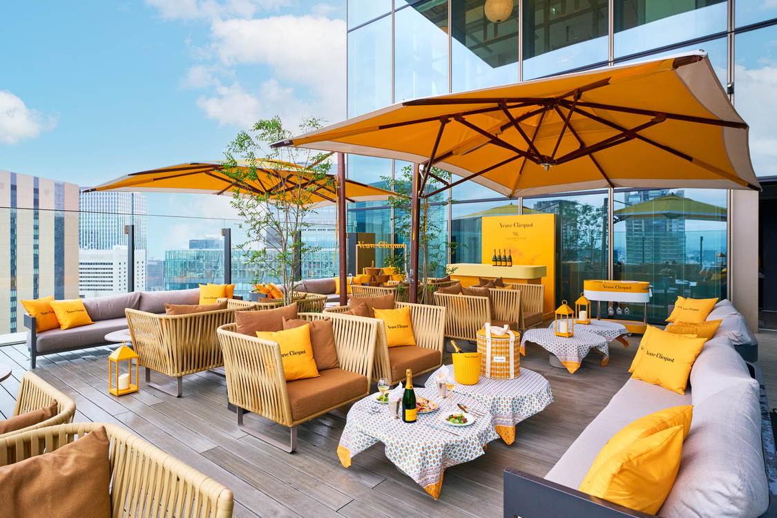 ＜ウォルドーフ・アストリア大阪＞<br>　「ル・ピクニック」の提供を開始！<br>大阪の絶景を望むテラスで特別なピクニック体験を。